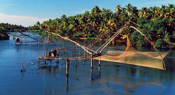 kumbalangi-fishing