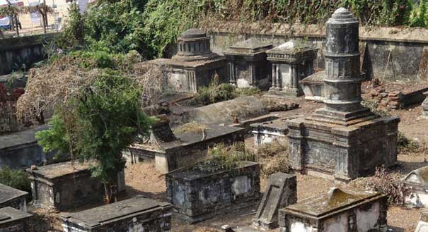 dutch-cemetery