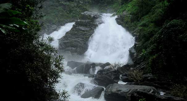 meenmutty-falls