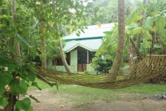 westwindhomez-kumbalangi-homestay-kerala-hammock-600x400