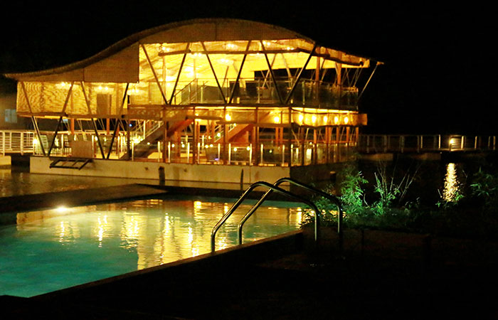 AQUATIC - THE FLOATING RESORT AQUATIC - THE FLOATING RESORT
